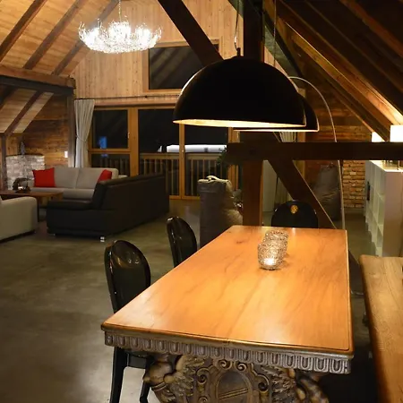 Landschuetzer's Country Apart Otel 4*