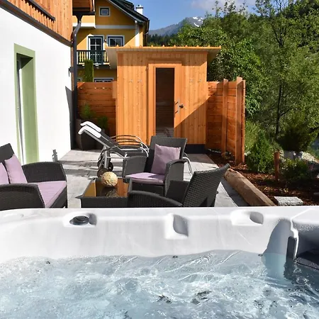 Apartmanhotel Landschuetzer's Country 4*